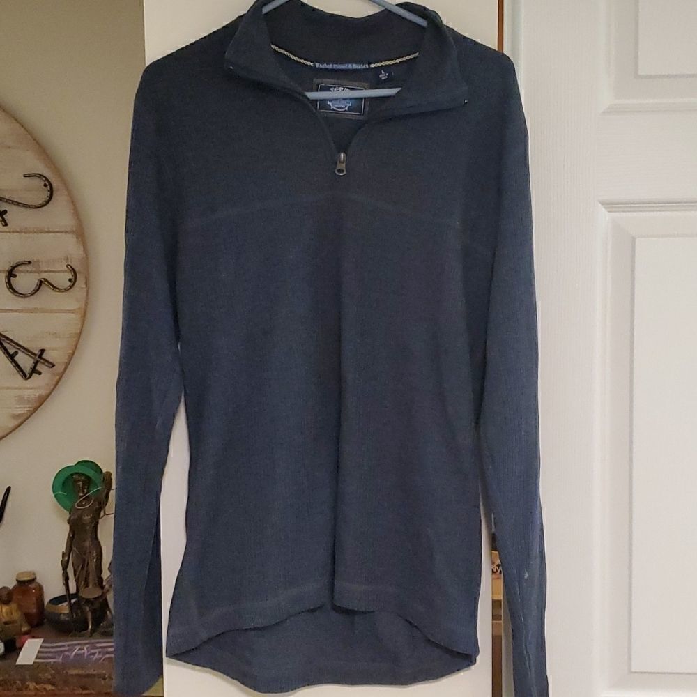 Men's long sleeved,  zip neck, collared shirt